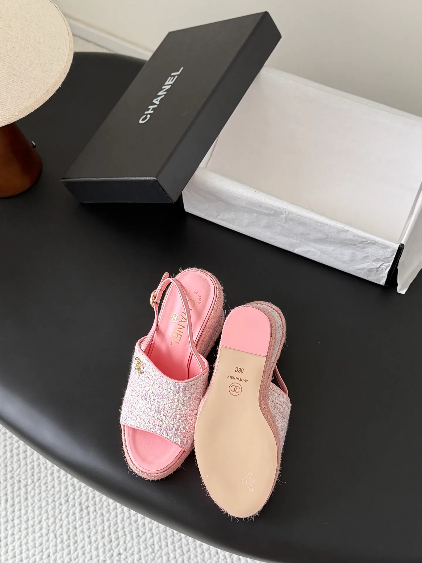 Босоножки Женские Chanel 12714921