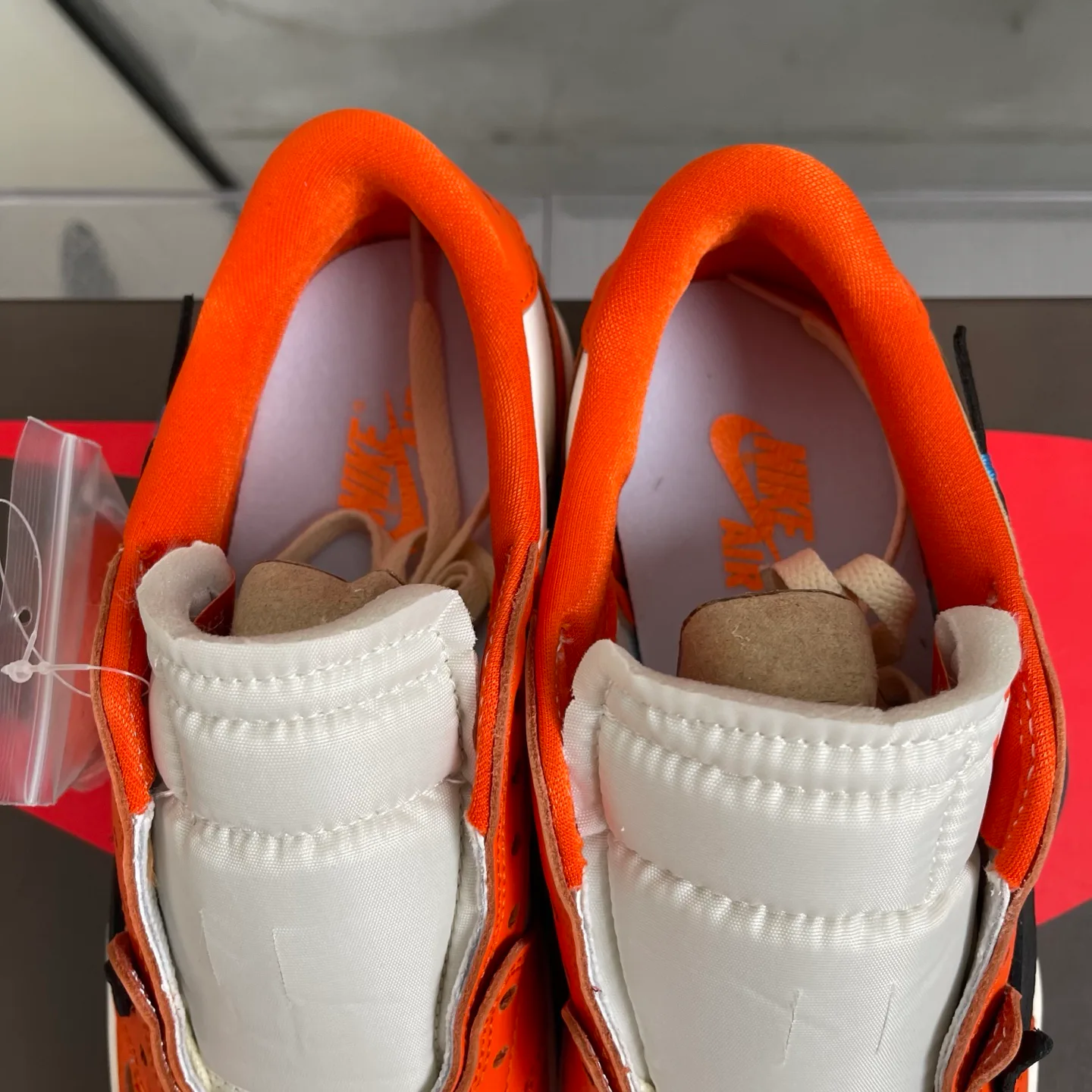 Кроссовки Женские Air Jordan 226881