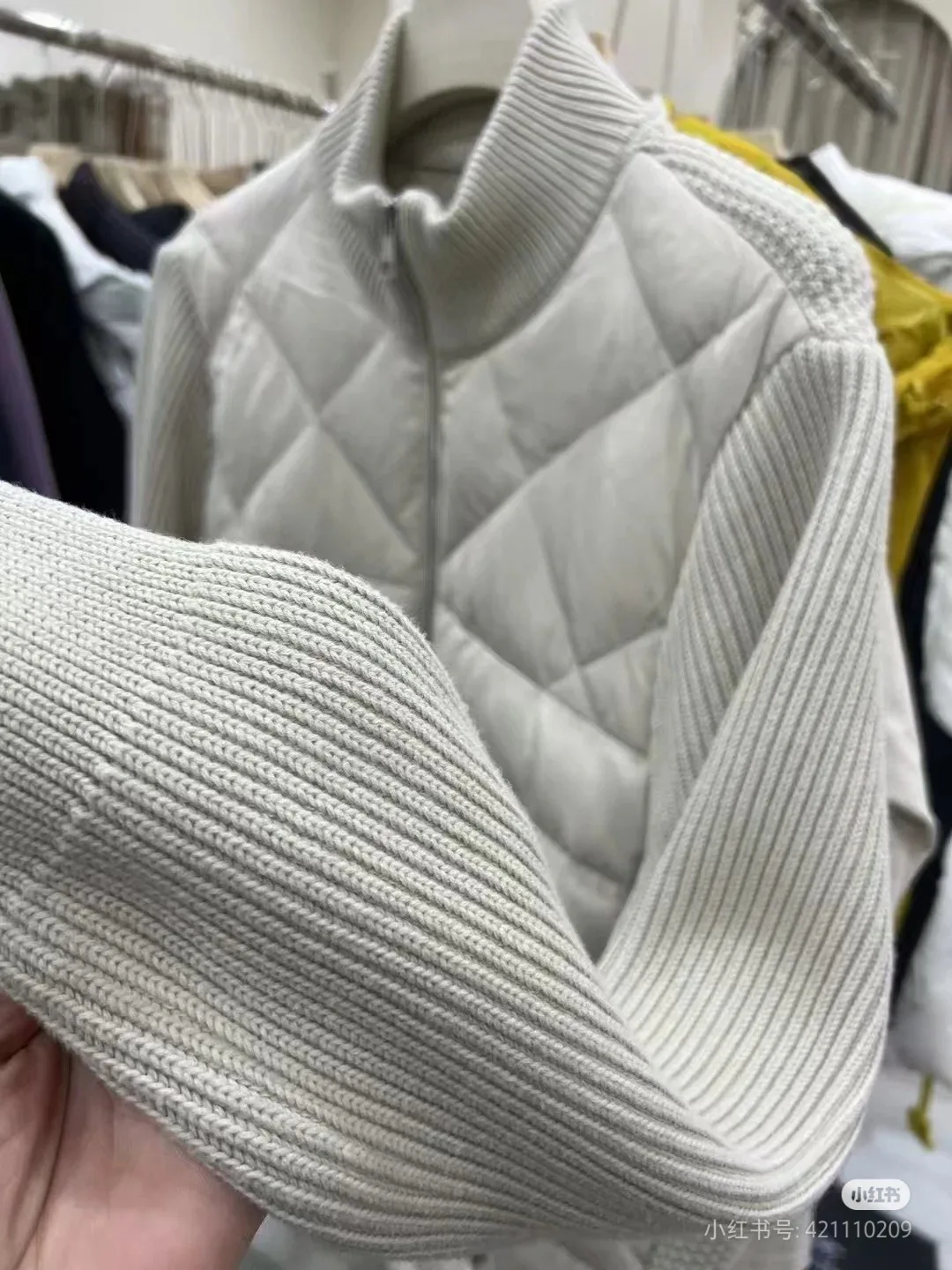 Куртки И Пуховики Женские Moncler 5379038