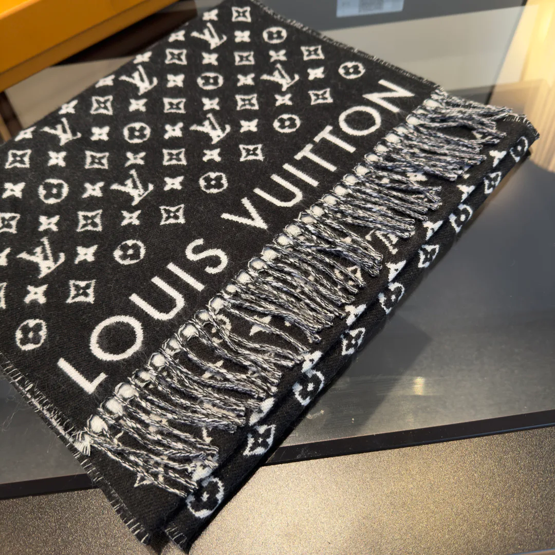 Шарфы Louis Vuitton 1303452