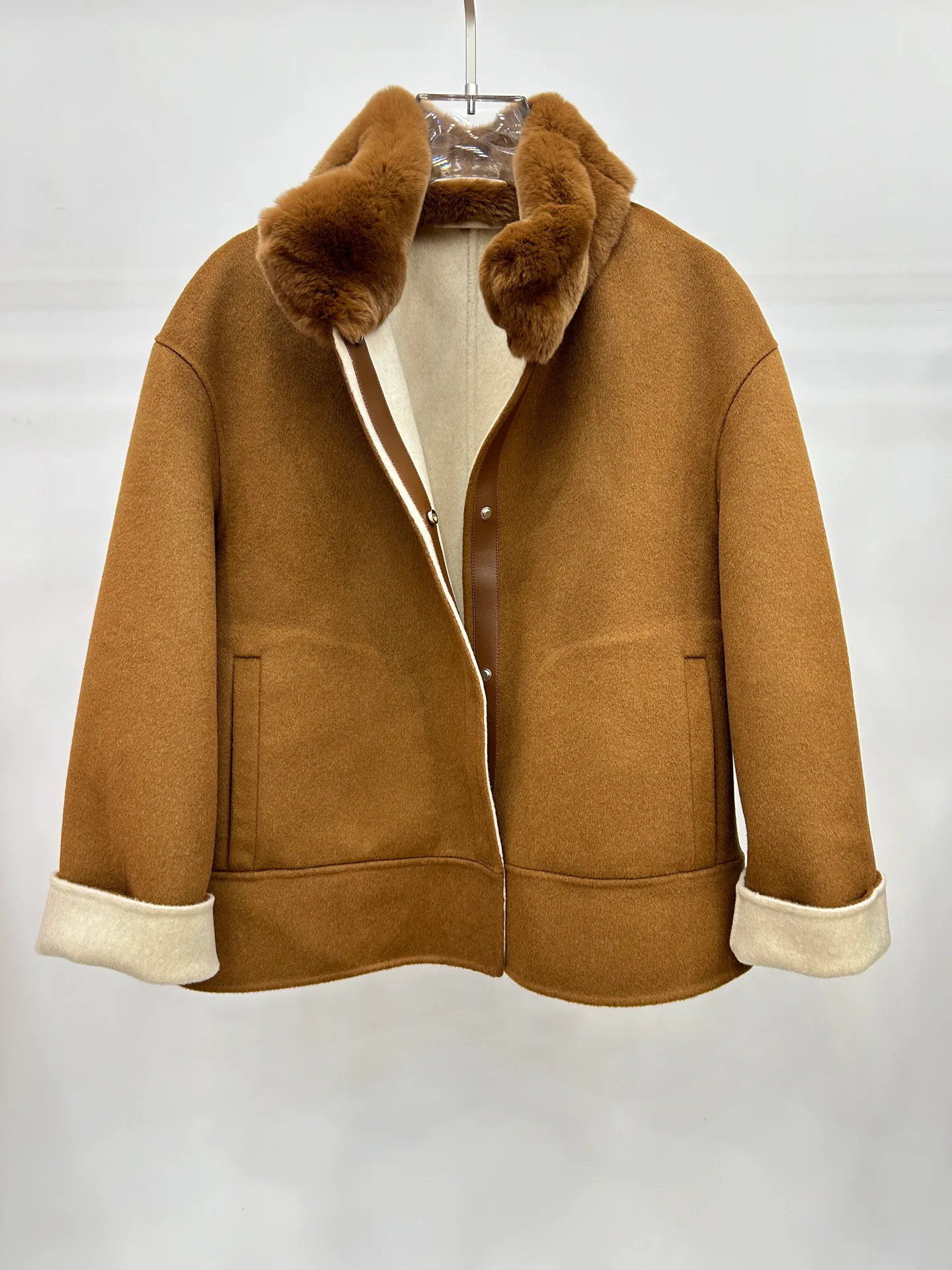 Куртки И Пуховики Женские Loro Piana 719070