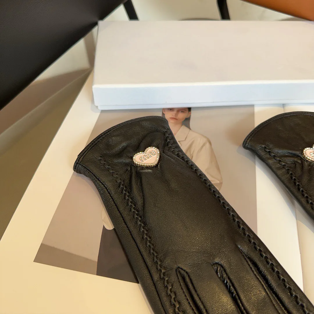 Перчатки Miu Miu 386996