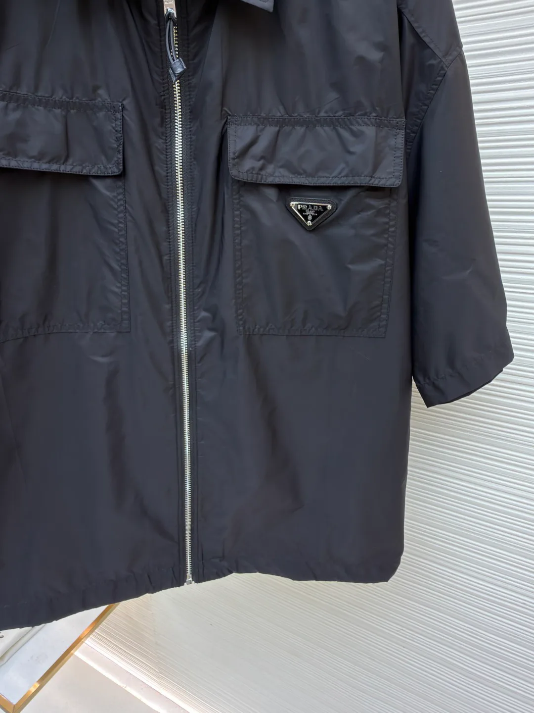 Рубашки Мужские Prada 11430103