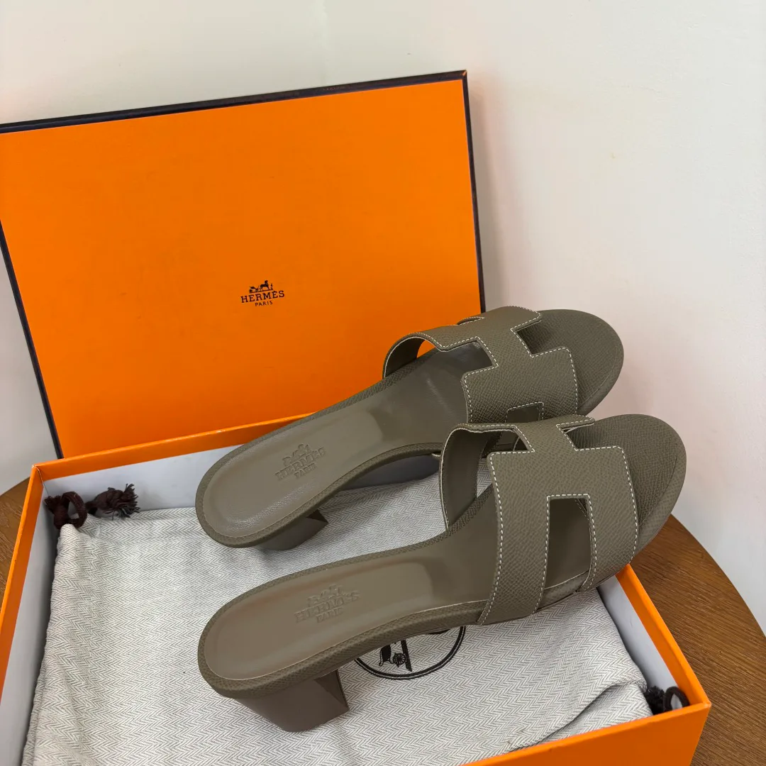 Сандалии Женские Hermes 10655941