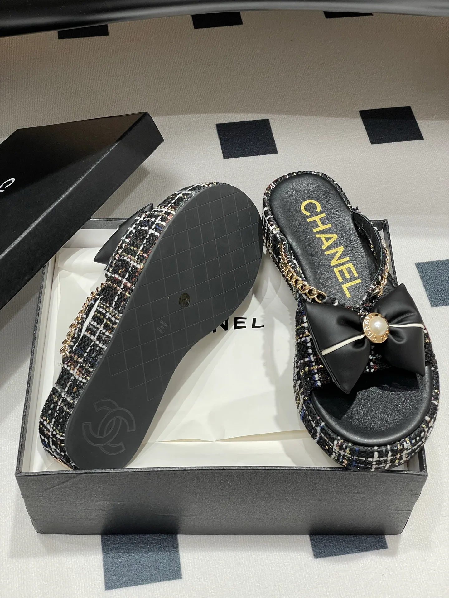 Шлепанцы Женские Chanel 28475