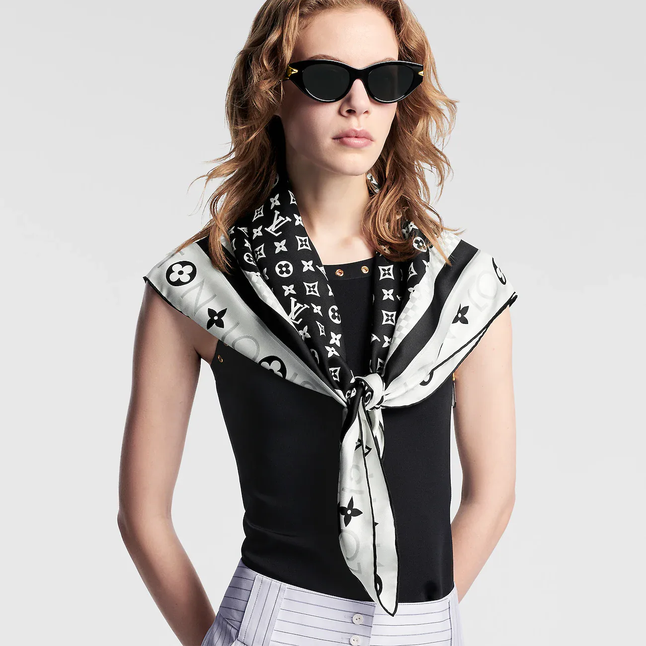 Текстиль Louis Vuitton 13094304