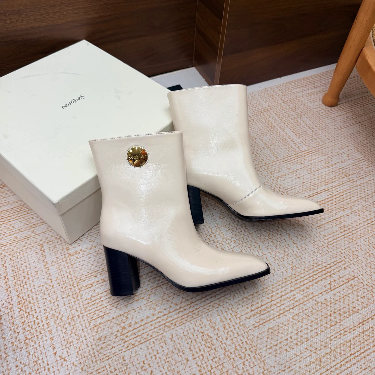 Ботильоны Женские Saint Laurent 18104624