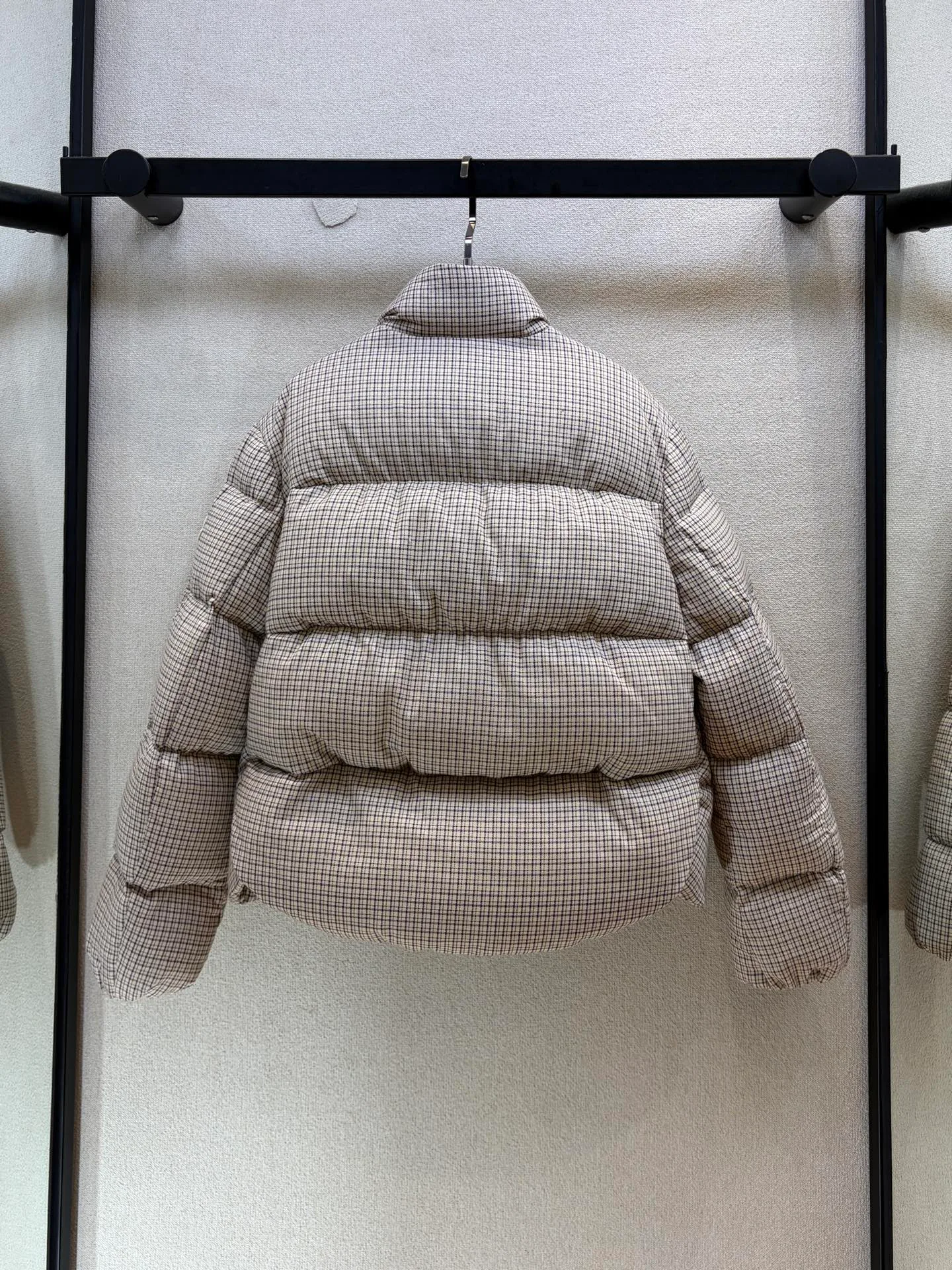 Куртки И Пуховики Женские Moncler 18605895