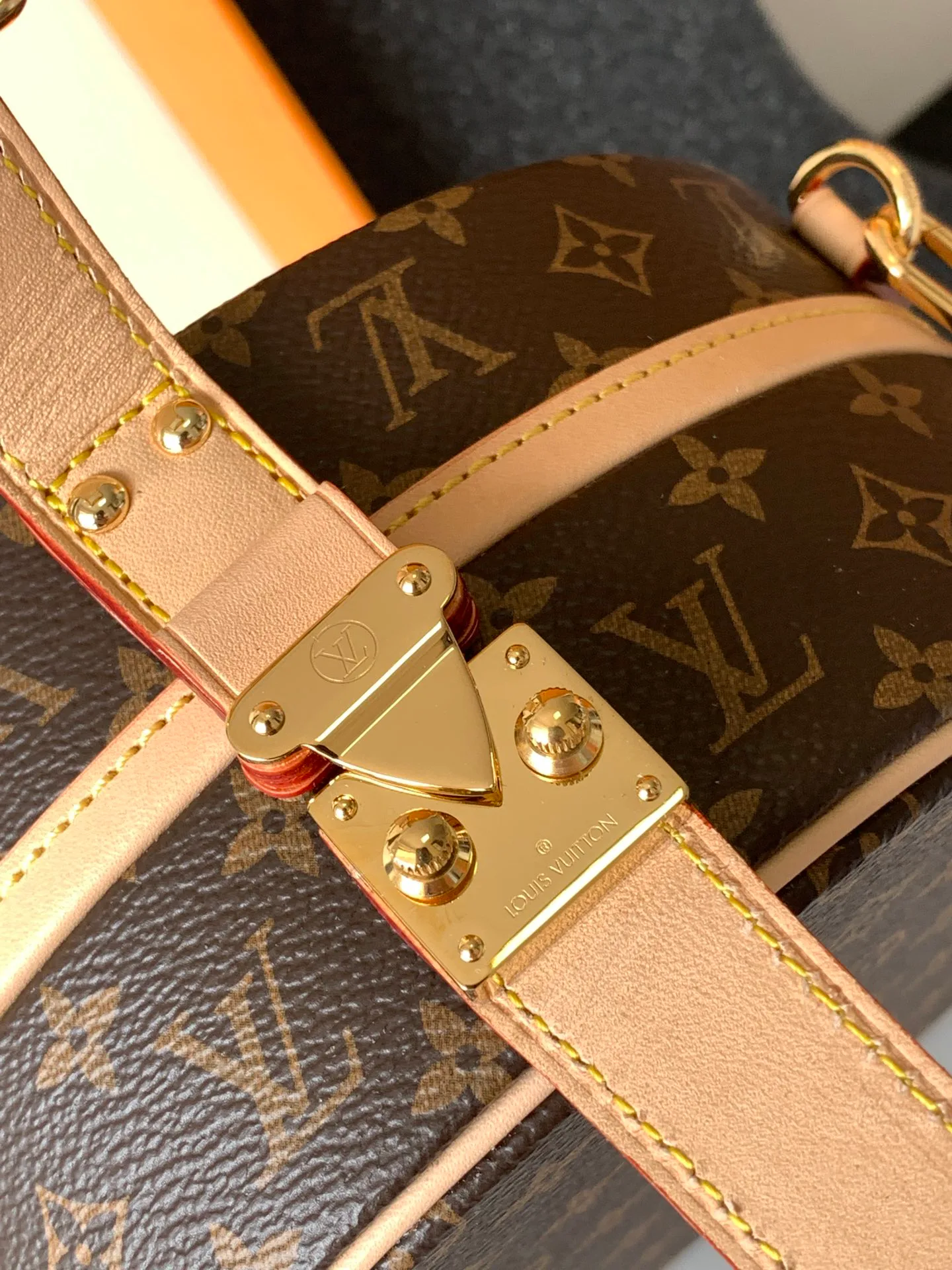 Сумки На Ремне Женские Louis Vuitton 30614