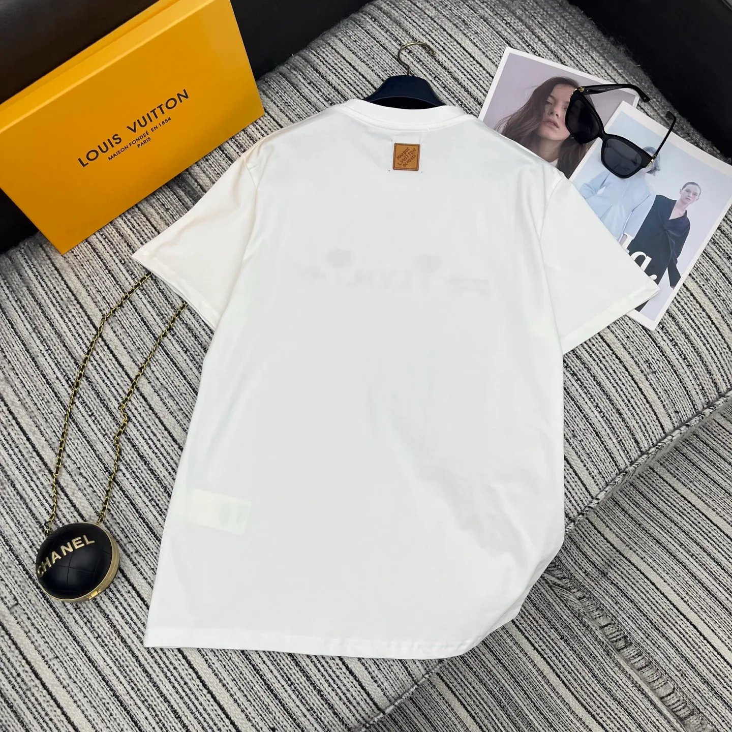 Футболки Женские Louis Vuitton 1813674