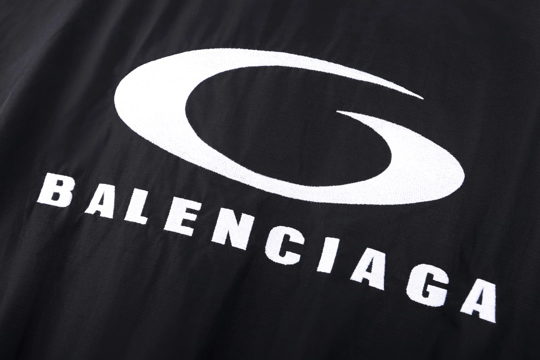 Куртки И Пуховики Женские Balenciaga 18865871