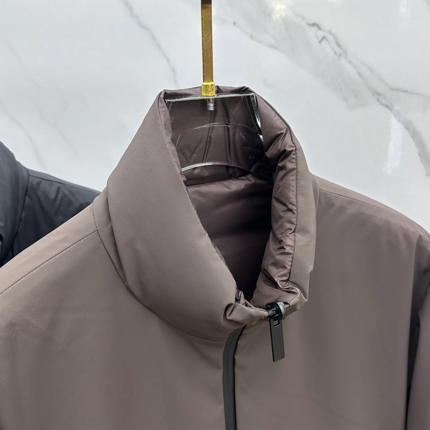 Куртки И Пуховики Мужские Moncler 2237468