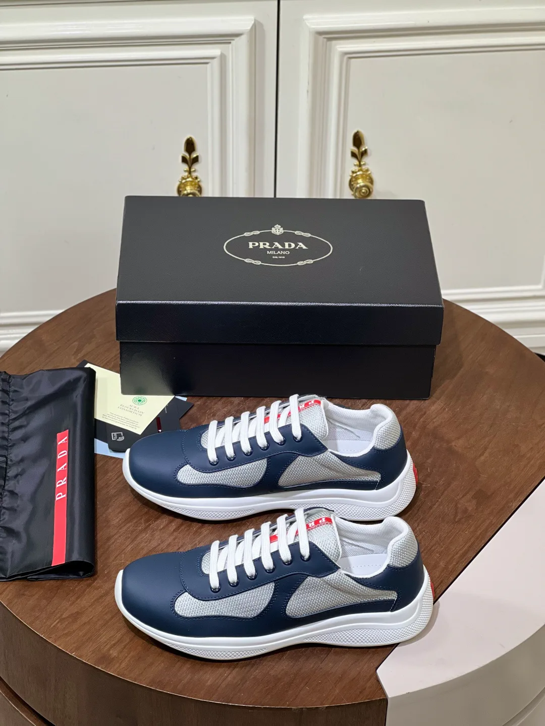 Кроссовки Женские Prada 476799