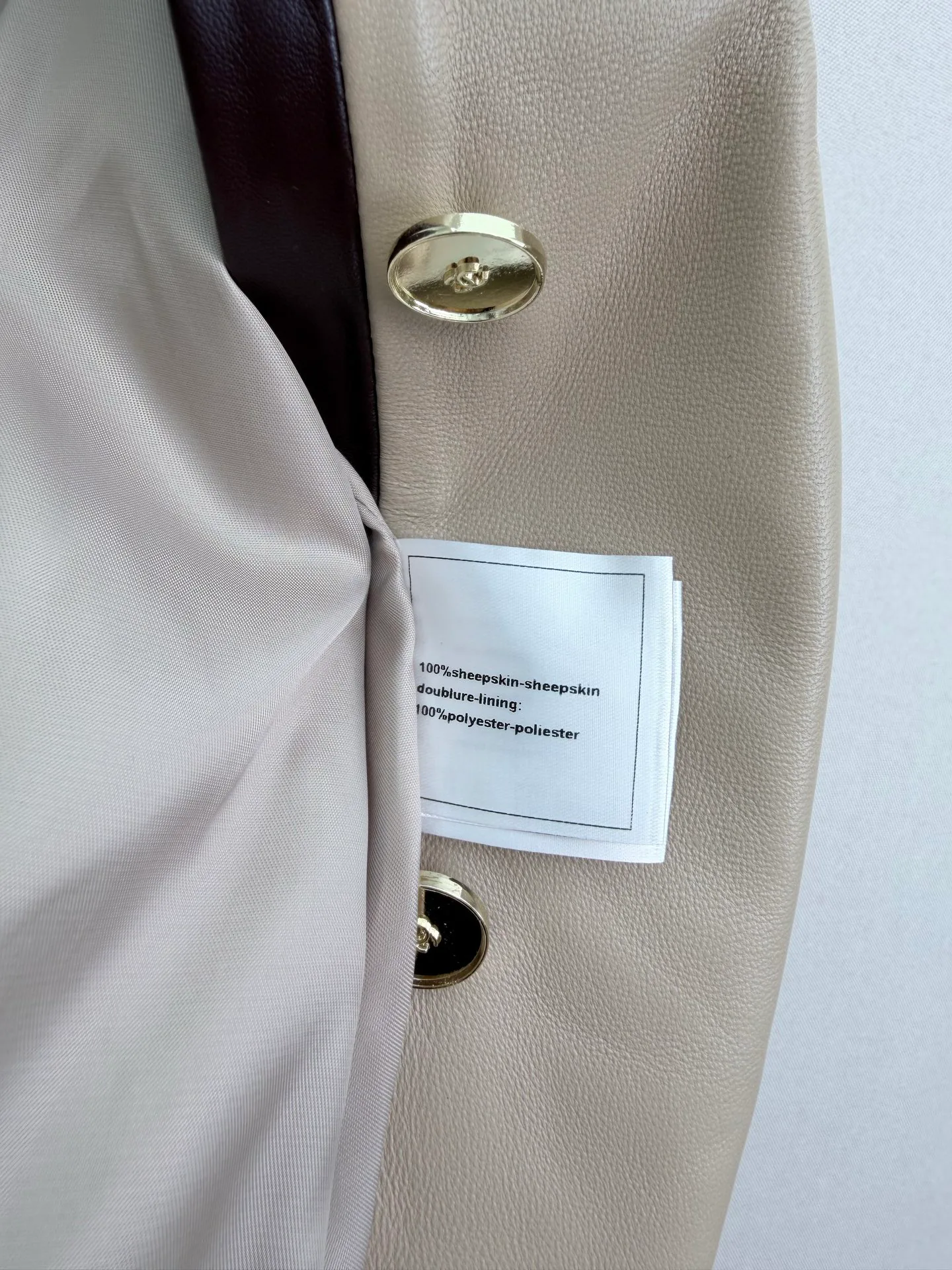 Кожаные Куртки И Дублёнки Женские Chanel 17288279