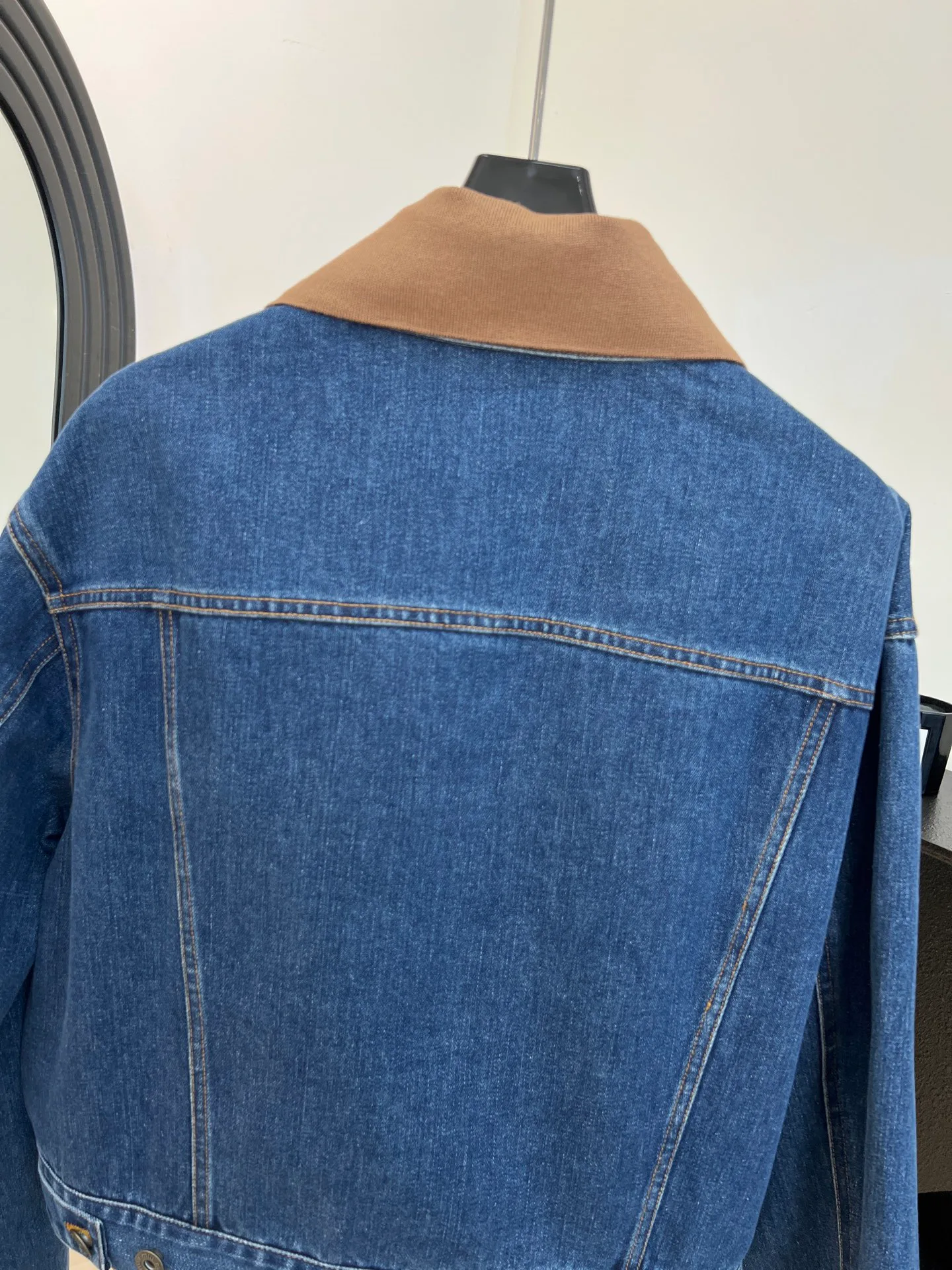 Куртки И Пуховики Женские Miu Miu 2995573