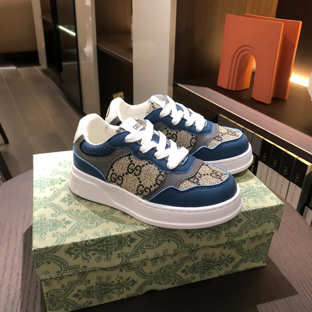 Кроссовки Женские Gucci 18445135