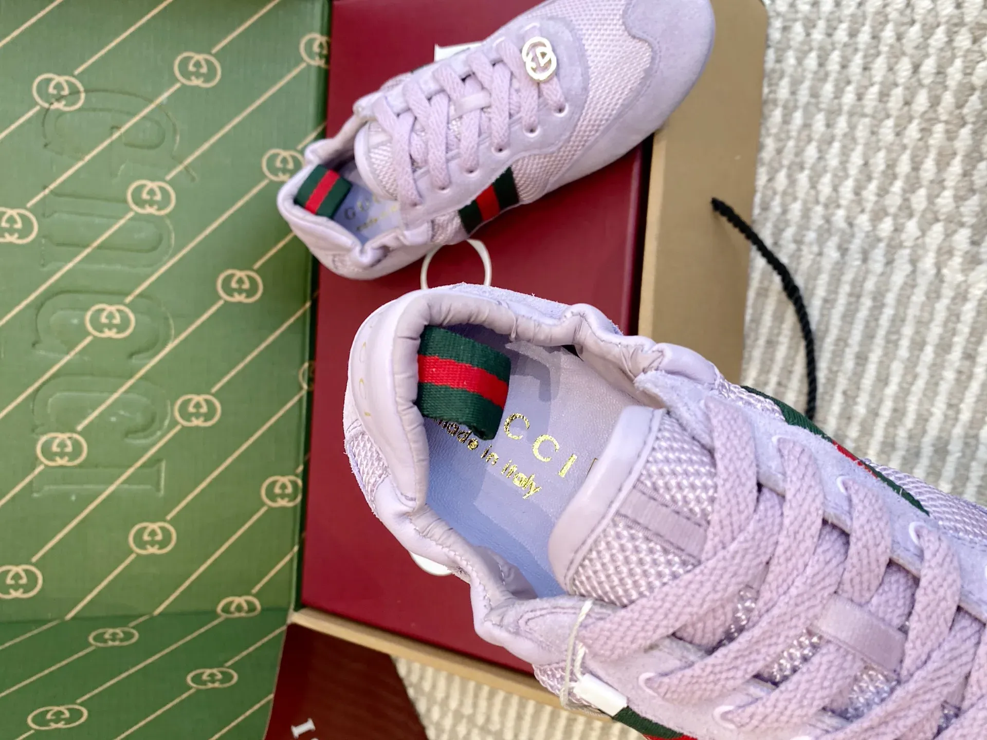 Кроссовки Женские Gucci 738969