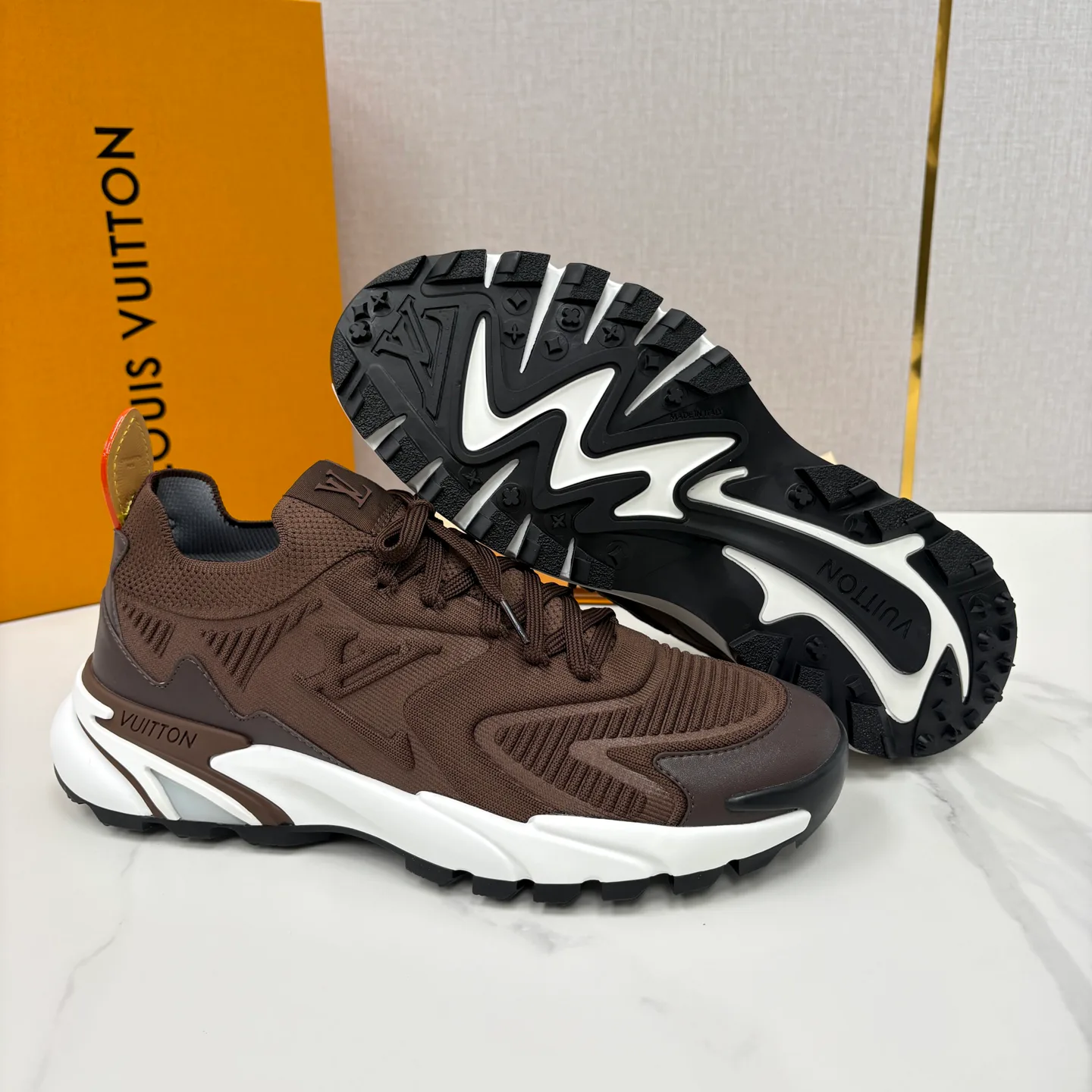 Кроссовки Мужские Louis Vuitton 13140751