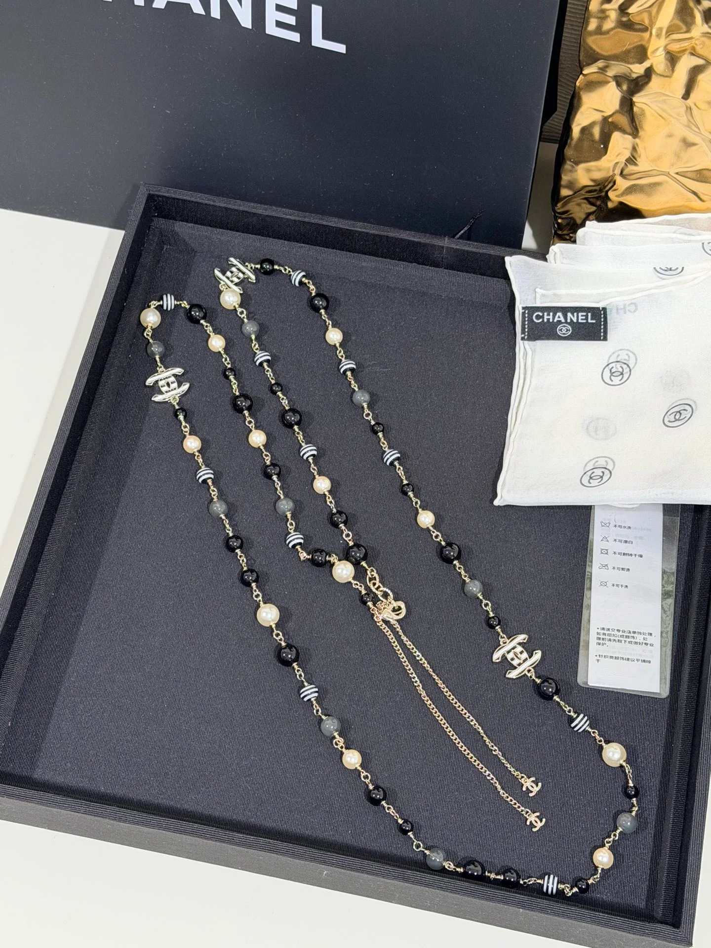 Бижутерия Chanel 18444342