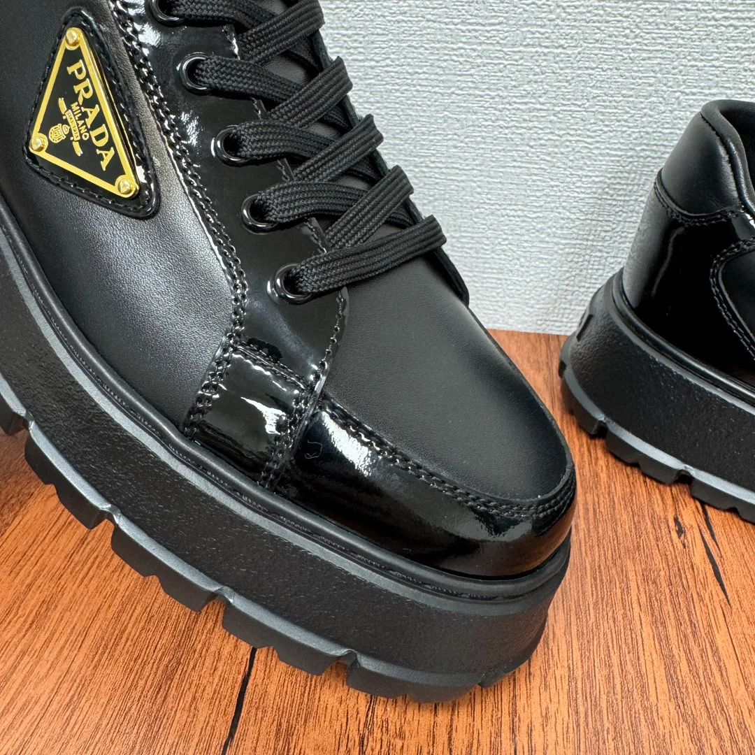 Кроссовки Мужские Prada 24204