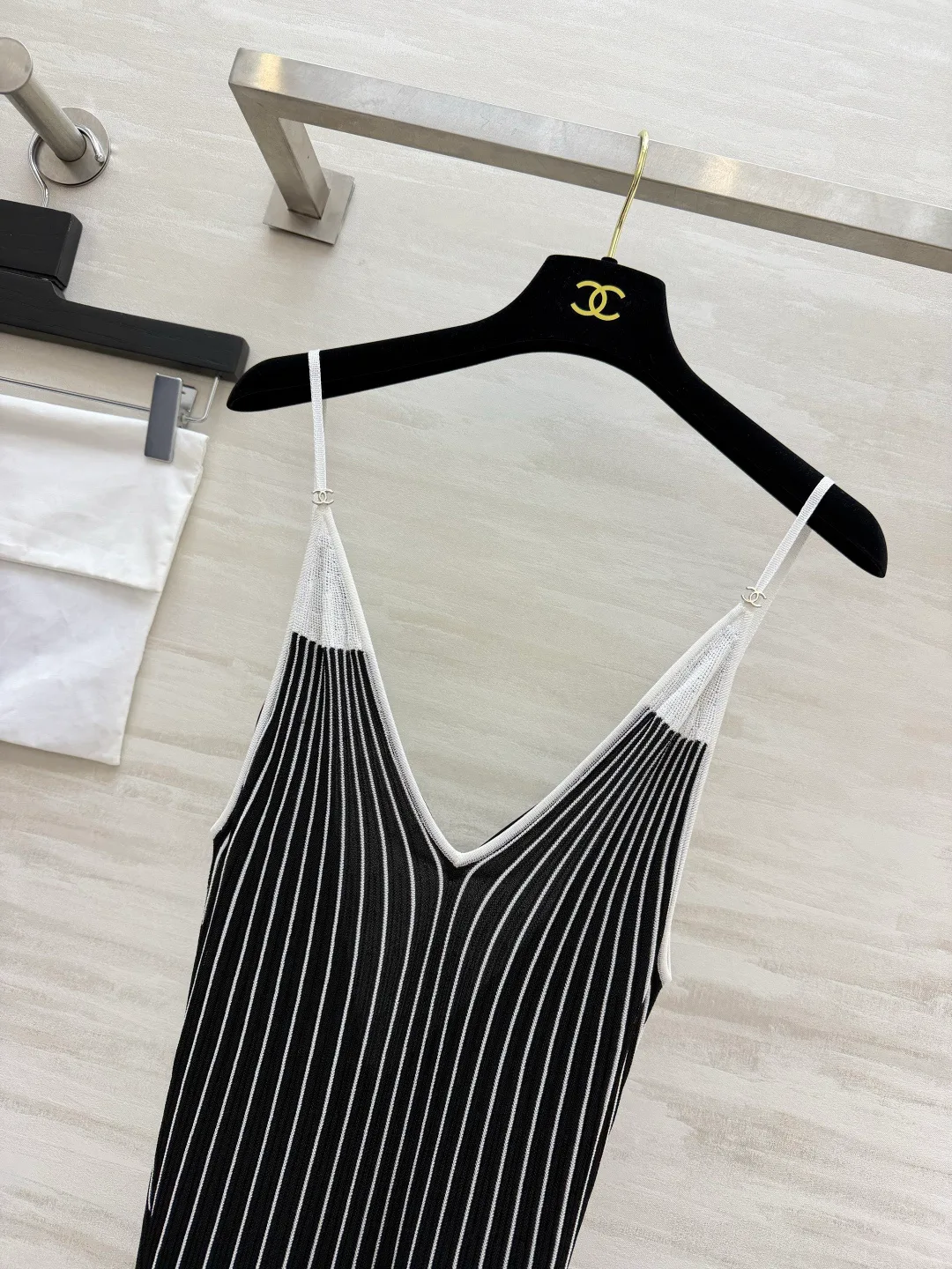 Платья Женские Chanel 18276720
