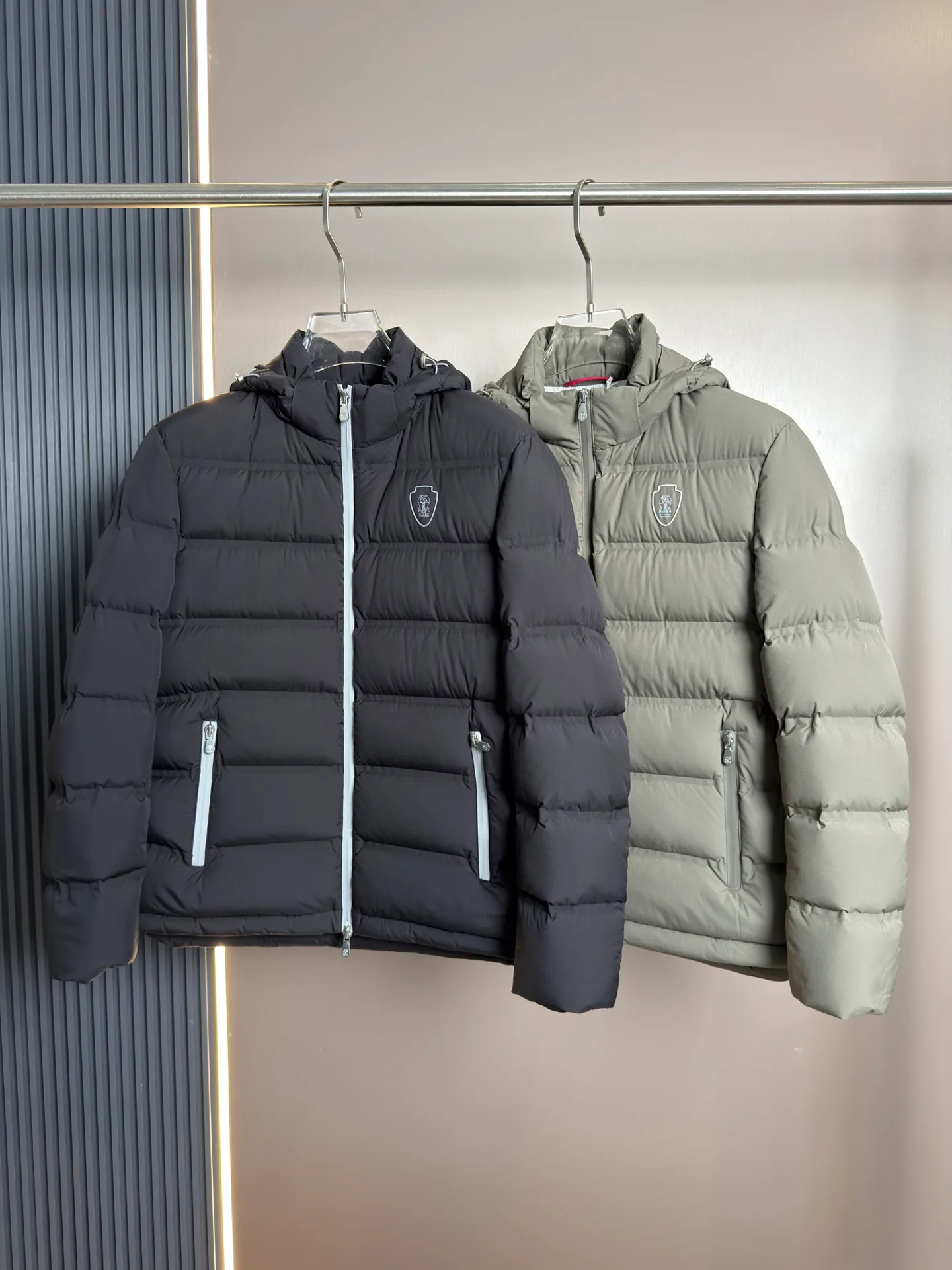 Куртки И Пуховики Мужские Brunello Cucinelli 17915387