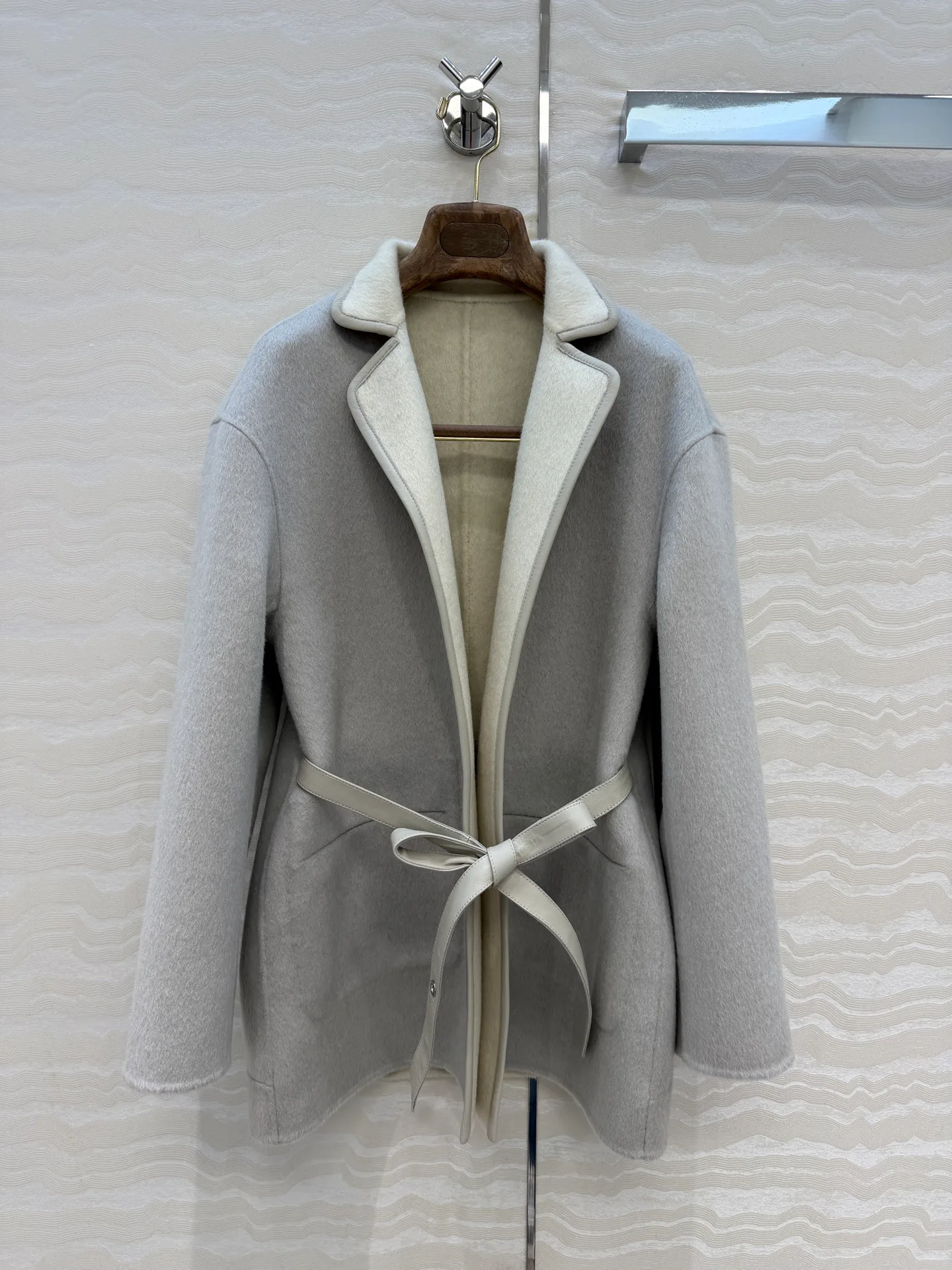 Пальто Женские Loro Piana 18585204