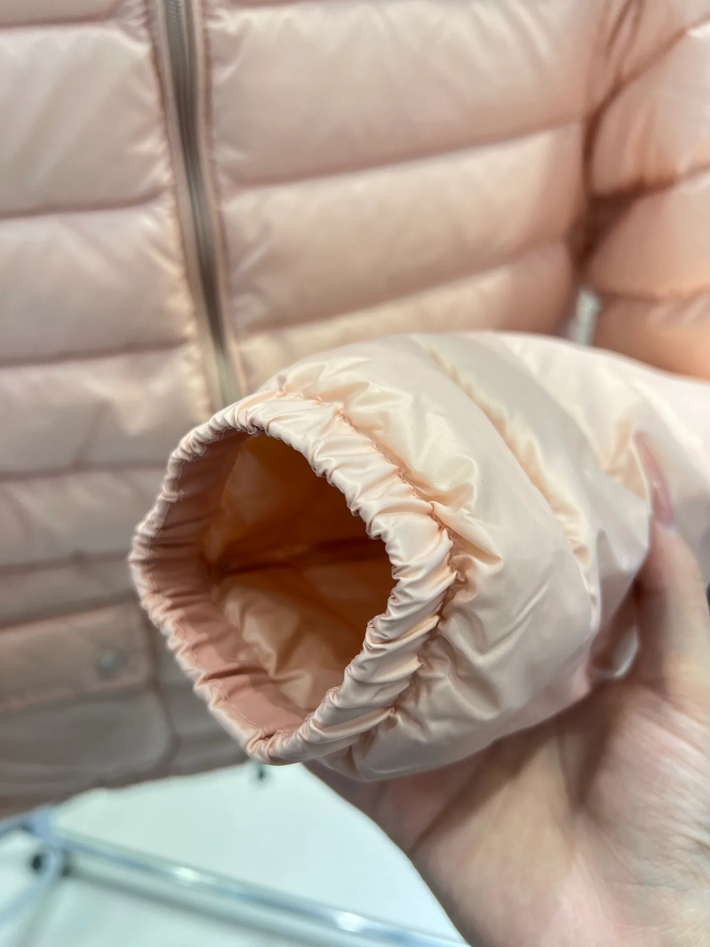 Куртки И Пуховики Женские Moncler 18212689