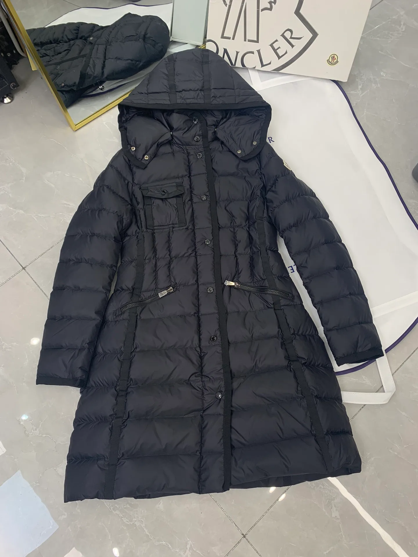 Куртки И Пуховики Женские Moncler 18712255