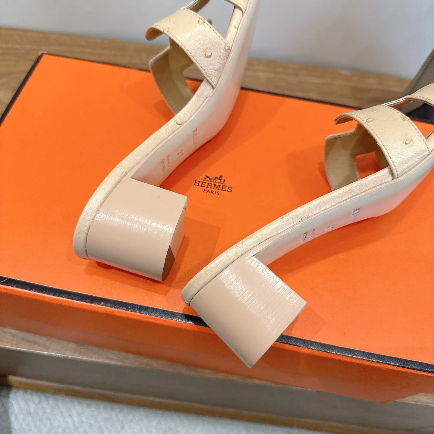 Босоножки Женские Hermes 10813760