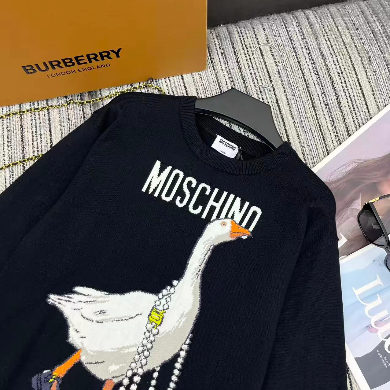 Джемперы И Свитеры Женские Moschino 1524396