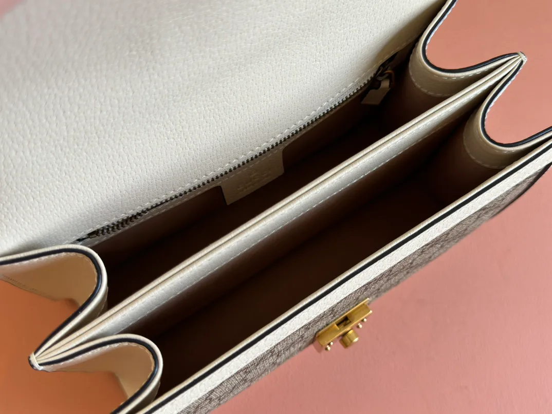 Классические Сумки Женские Gucci 11248376