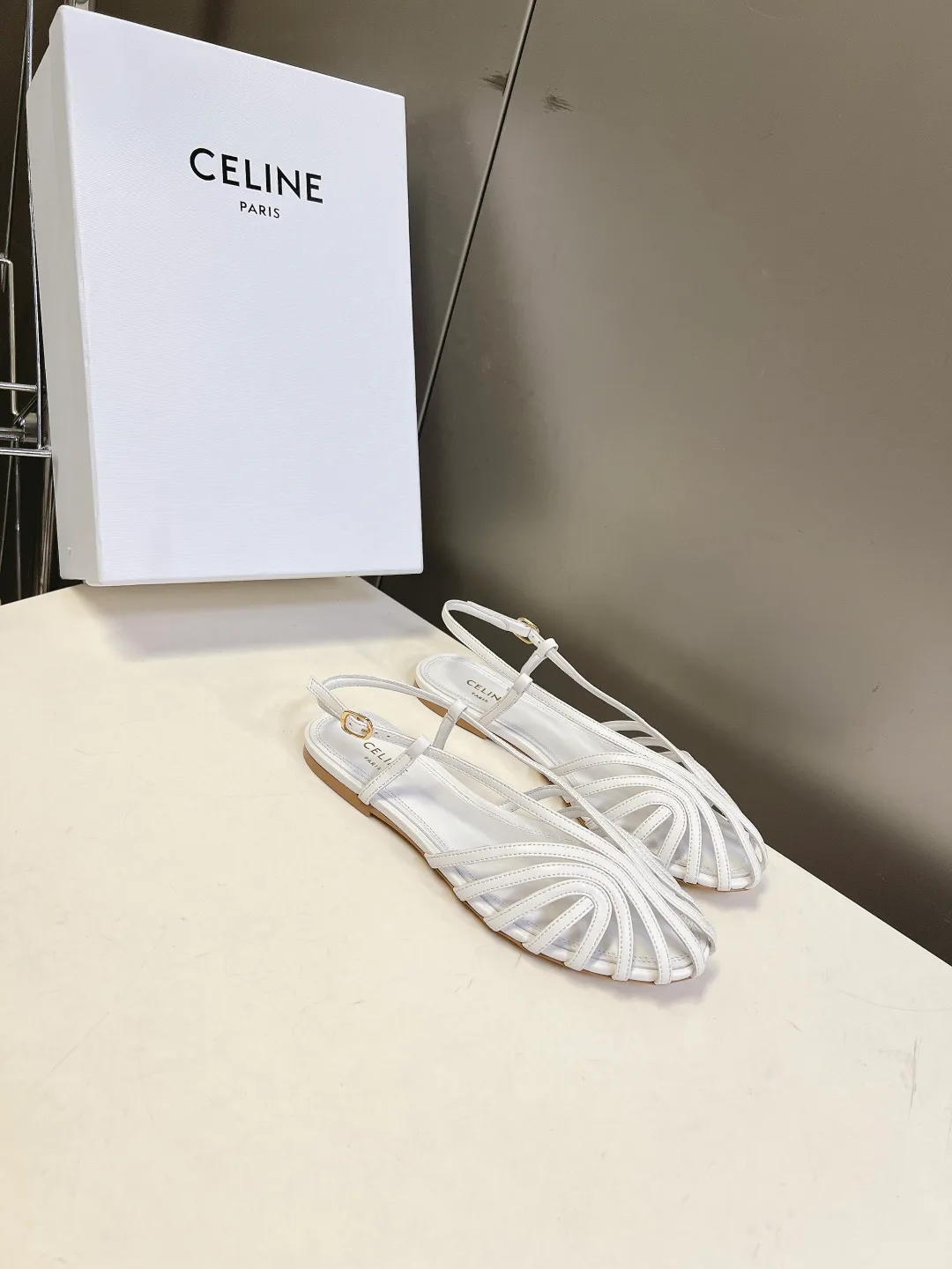 Босоножки Женские Celine 17077114