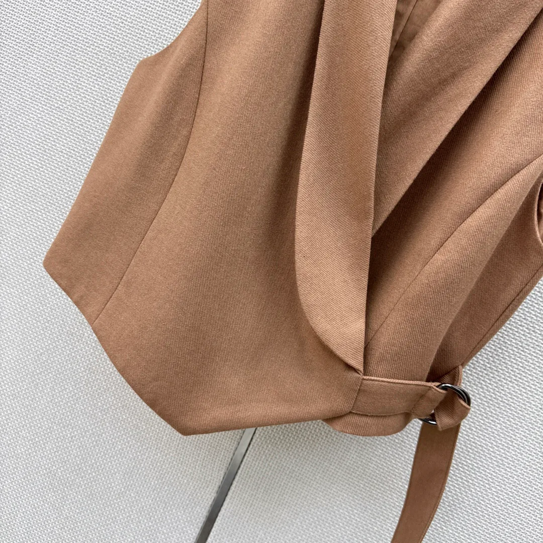 Жилеты Женские Brunello Cucinelli 11260377