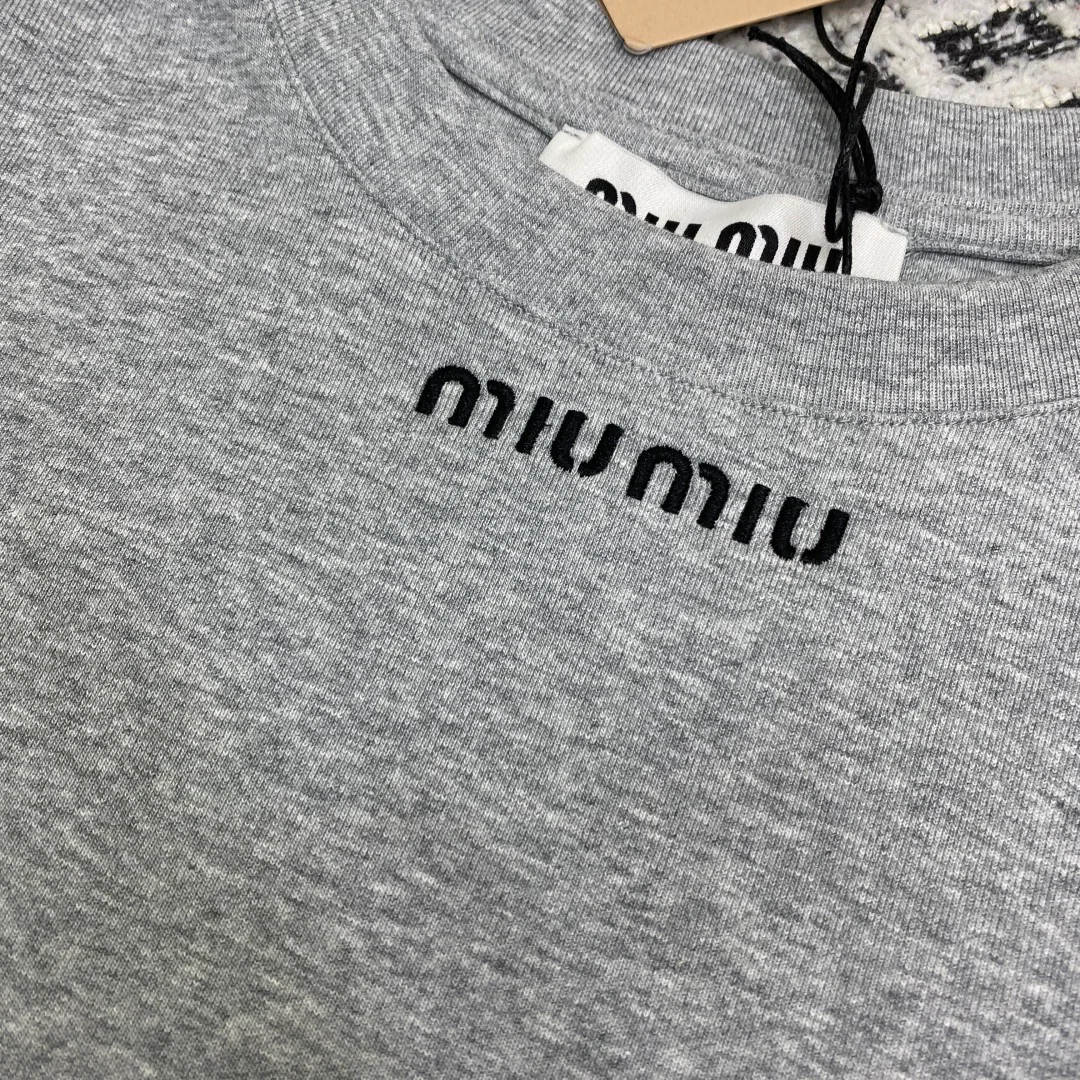 Футболки Женские Miu Miu 18942