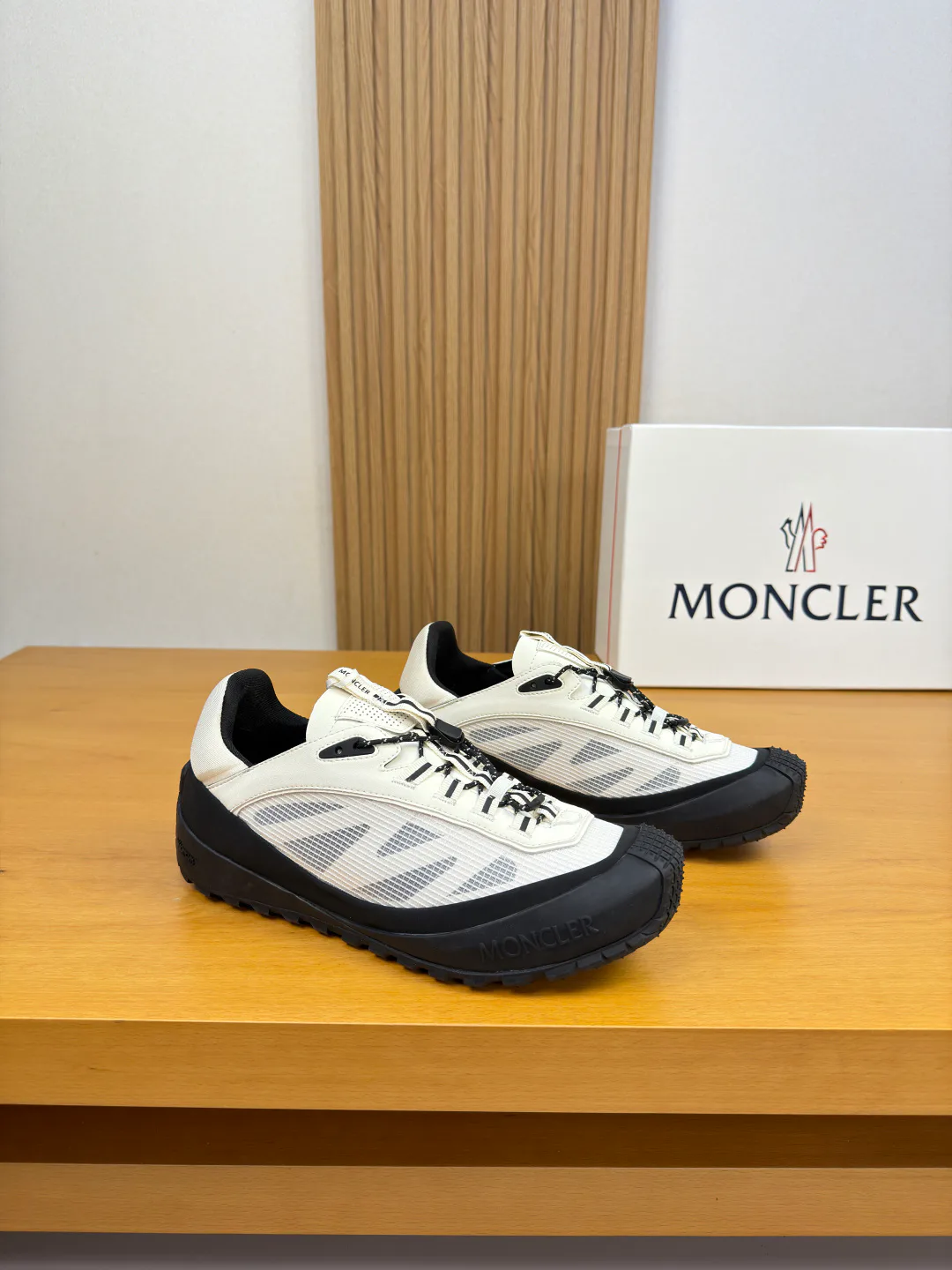 Кроссовки Мужские Moncler 18142536