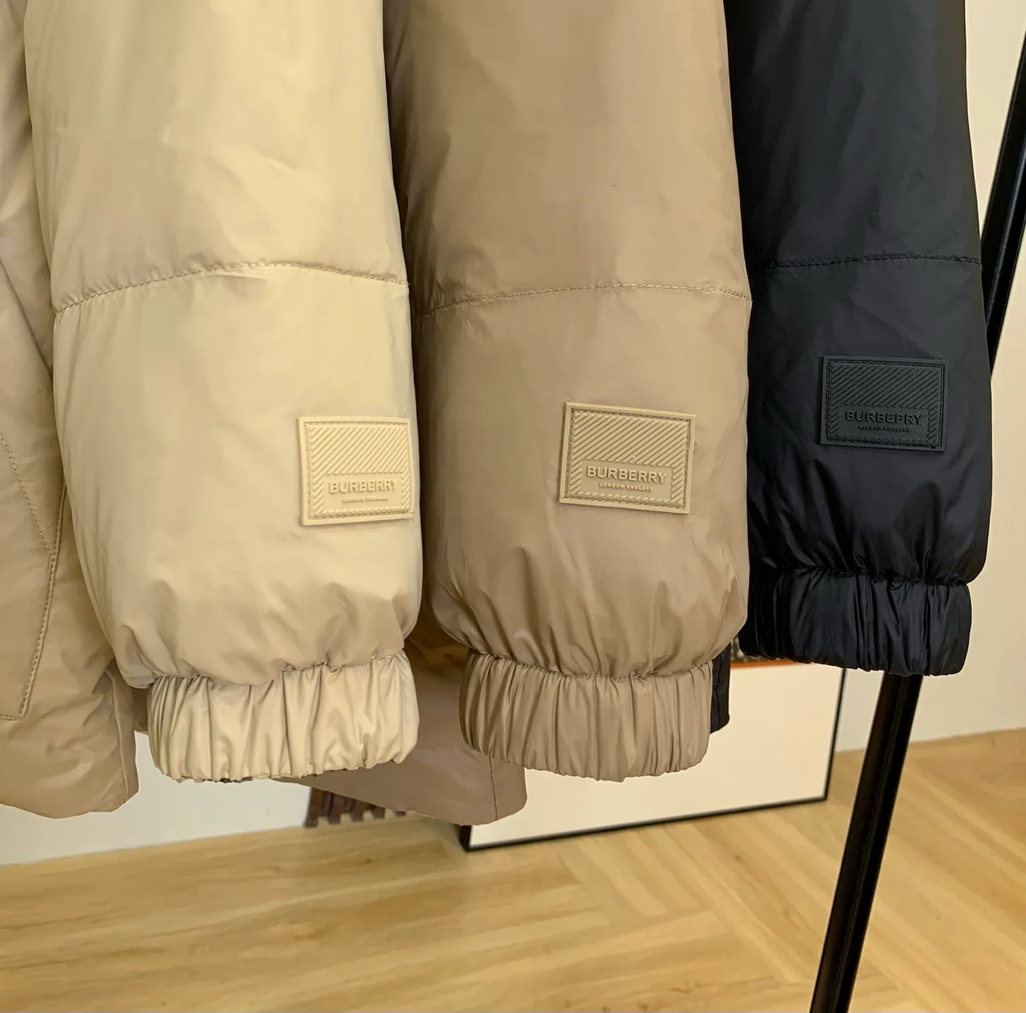 Куртки И Пуховики Женские Burberry 68325