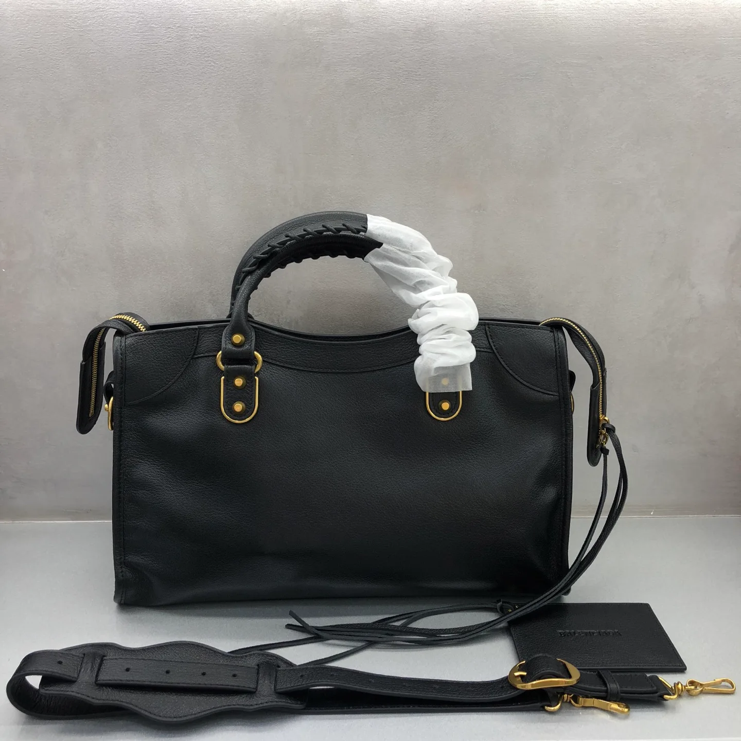 Классические Сумки Женские Balenciaga 18135691
