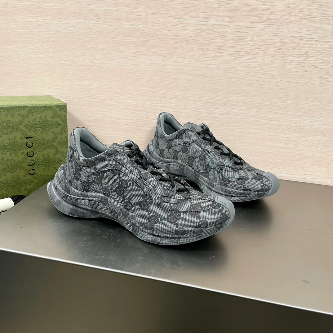 Кроссовки Женские Gucci 573255