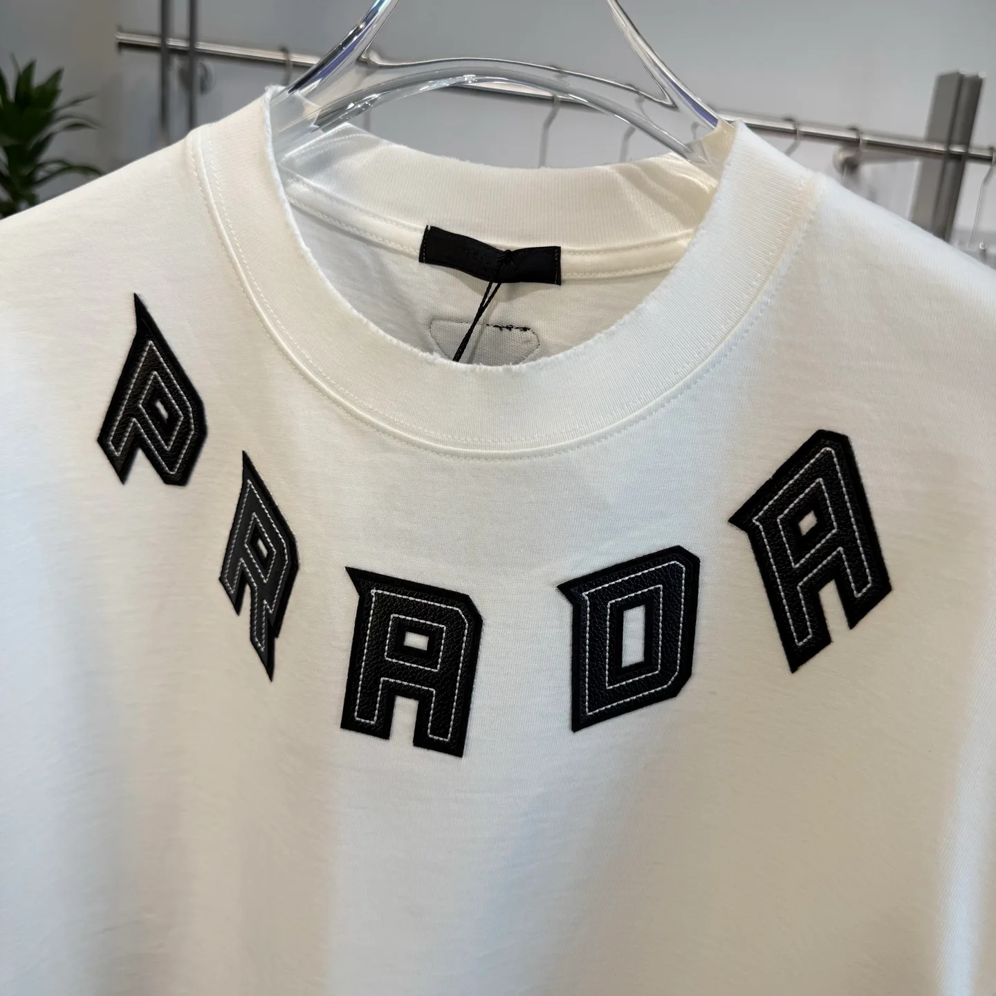 Футболки Женские Prada 5082329