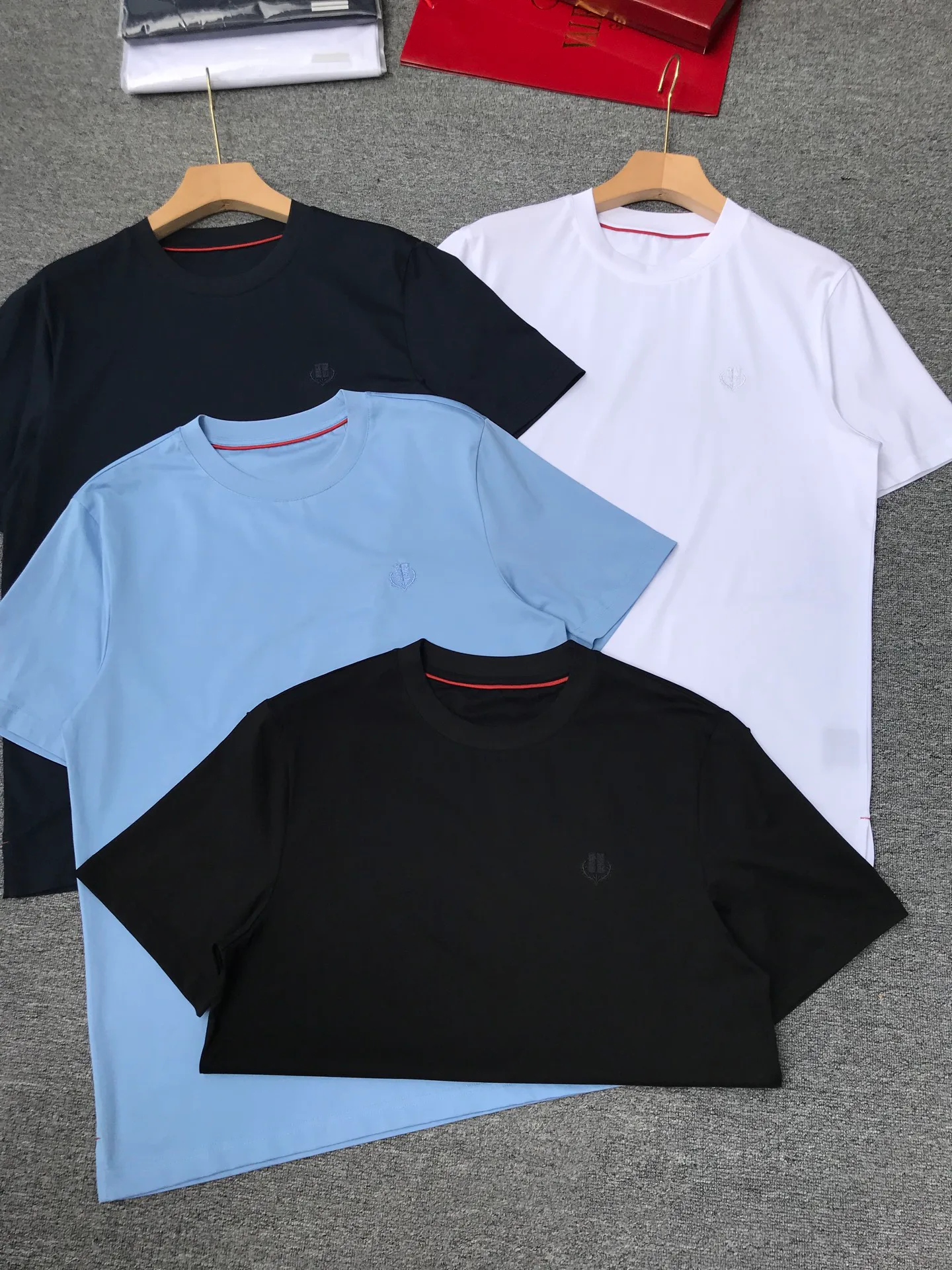 Футболки Женские Brunello Cucinelli 16181