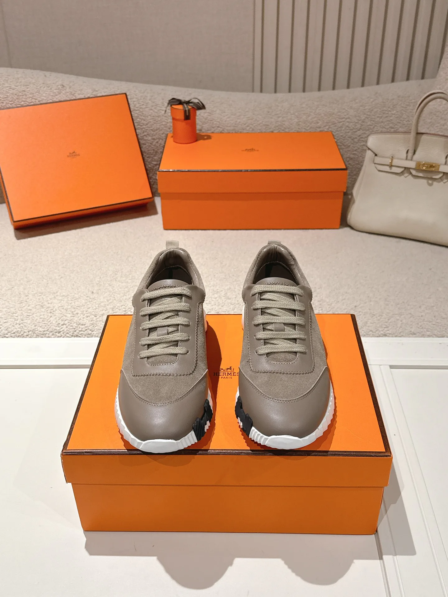 Кроссовки Женские Hermes 2380933