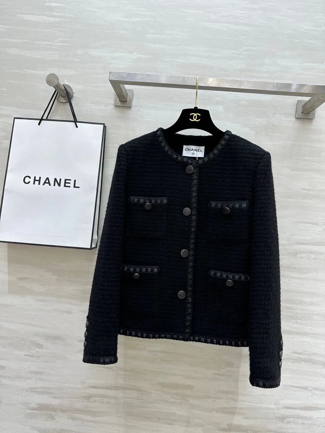 Жакеты Женские Chanel 10117588
