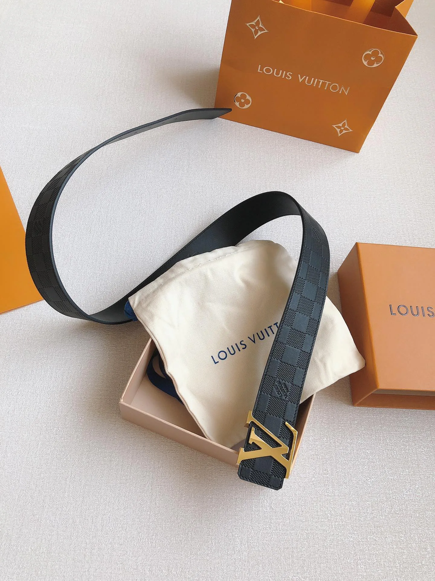 Ремни Louis Vuitton 14563621