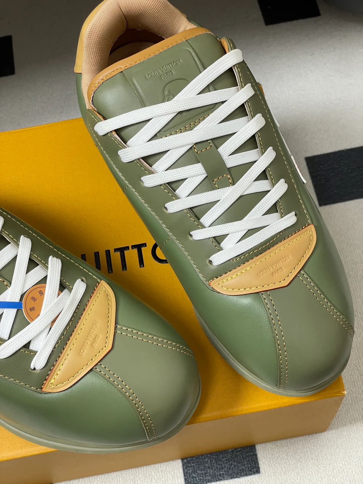 Кроссовки Женские Louis Vuitton 453897