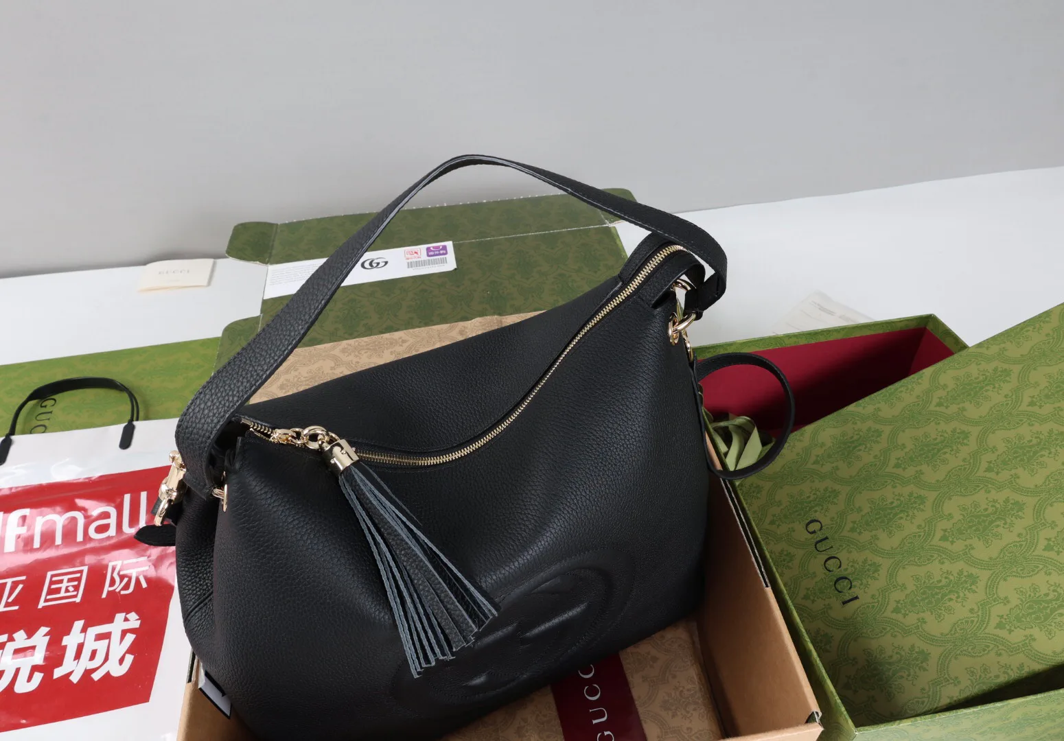 Классические Сумки Женские Gucci 18223260