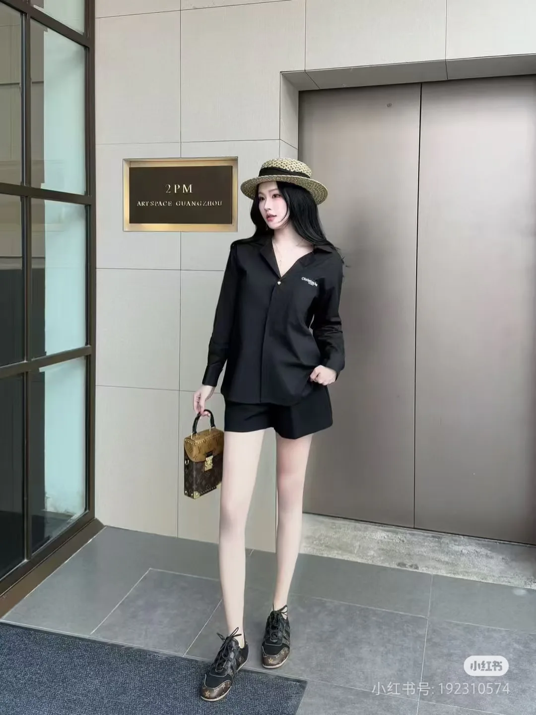 Футболки Женские Christian Dior 11601768