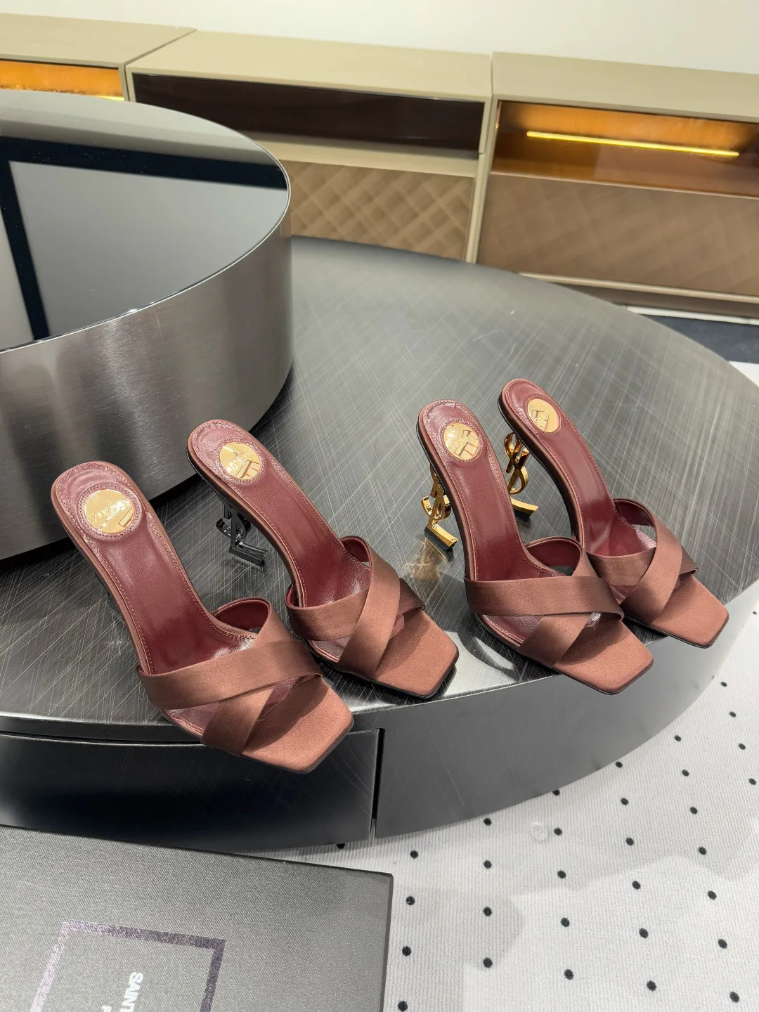 Босоножки Женские Saint Laurent 32455