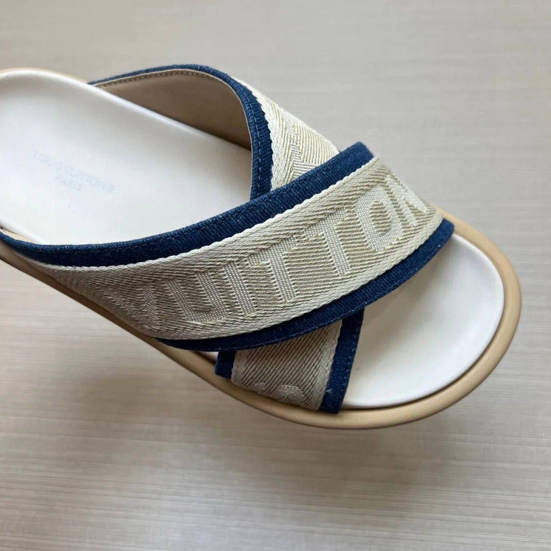 Шлепанцы Женские Louis Vuitton 9801555