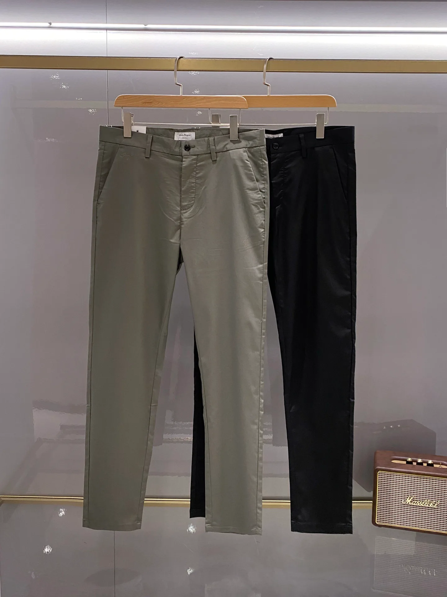 Брюки Мужские Salvatore Ferragamo 12551679